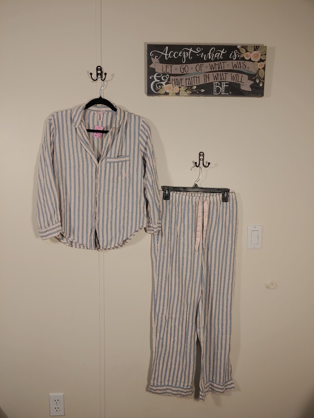 Sexy Victoria's Secret Small Pink/grey-blue Long Sleeve Pajama Set - Picture 6 of 9